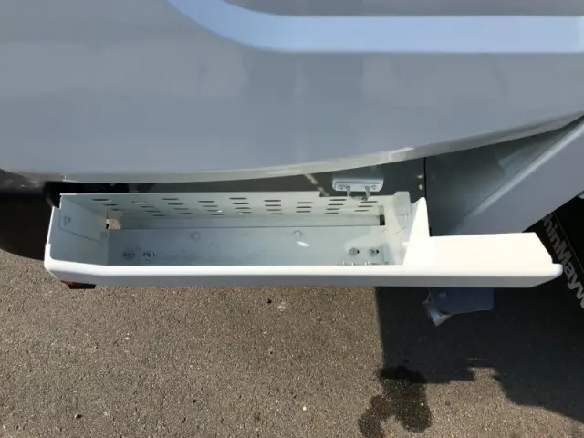 三菱 キャンター 2PG-FEB90の写真34