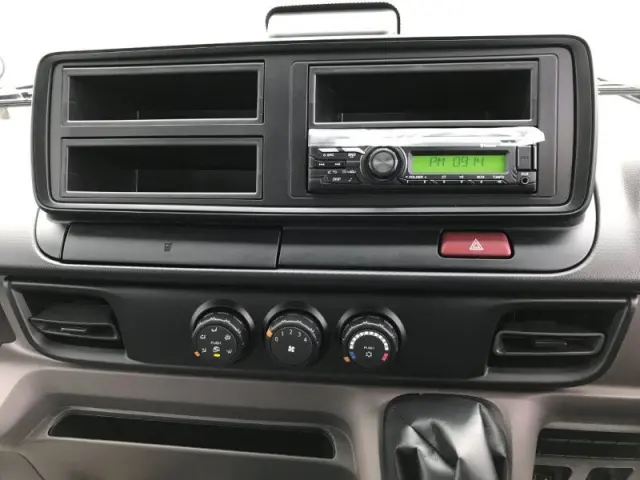 三菱 キャンター 2RG-FEAV0の写真11