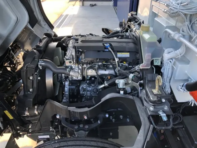 三菱 キャンター 2RG-FEAV0の写真17