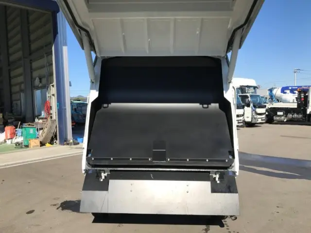 三菱 キャンター 2RG-FEAV0の写真27