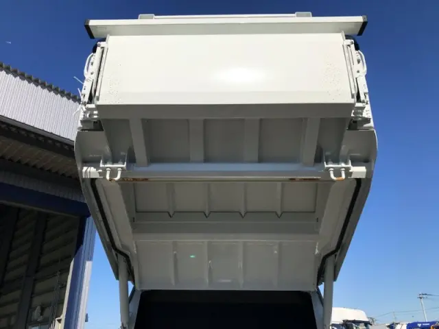 三菱 キャンター 2RG-FEAV0の写真28