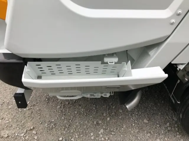 三菱 キャンター 2RG-FEAV0の写真42