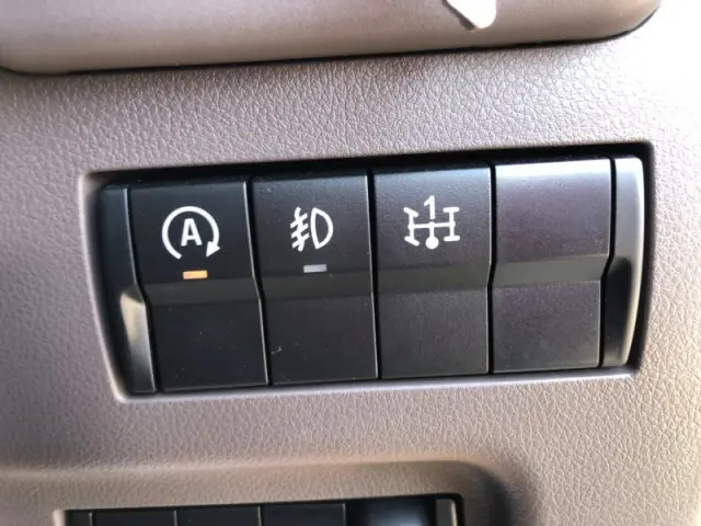 三菱 キャンター 2PG-FEB90の写真12