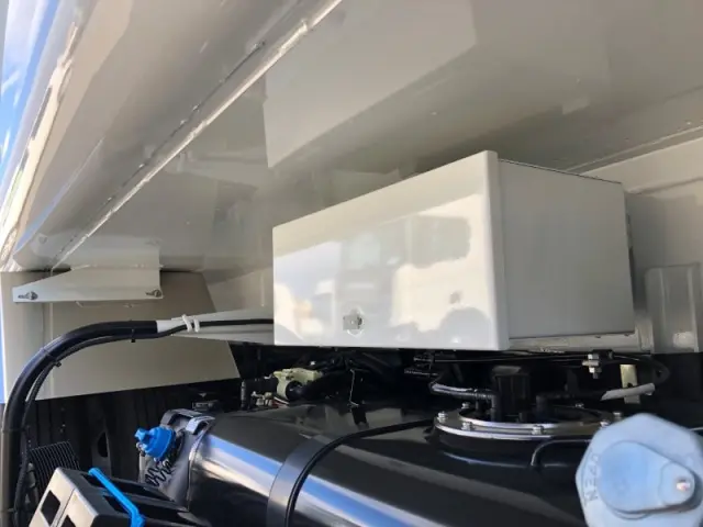 三菱 キャンター 2PG-FEB90の写真44