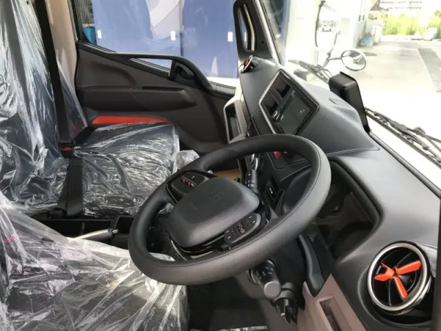 三菱 キャンター 2RG-FEB50(2WD)の写真7