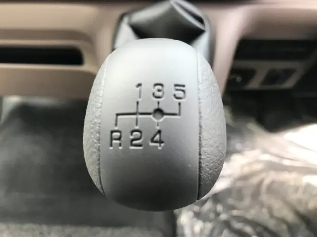 三菱 キャンター 2RG-FEB50(2WD)の写真10