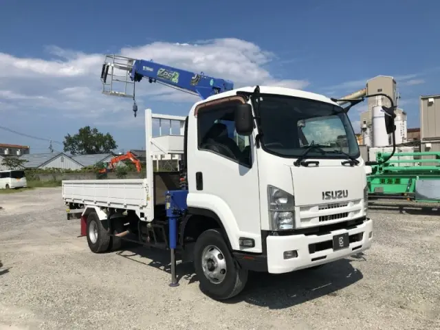 いすゞ フォワード TKG-FRR90S2の写真1