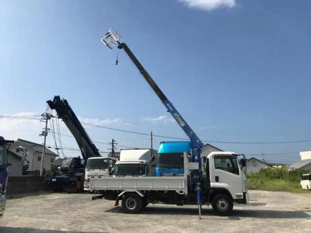 いすゞ フォワード TKG-FRR90S2の写真5