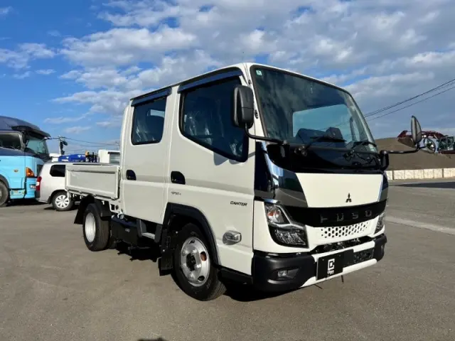 三菱 キャンター 2RG-FBA20(2WD)の写真1