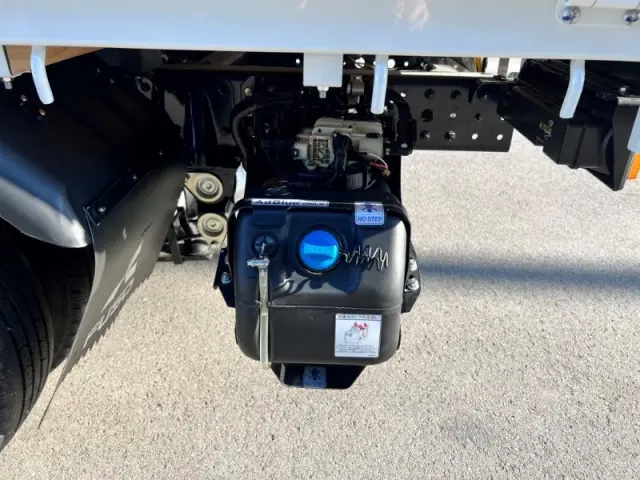 三菱 キャンター 2RG-FBA20(2WD)の写真26