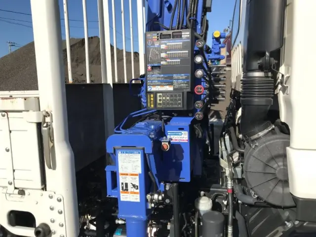 いすゞ フォワード 2PG-FRR90S2の写真26