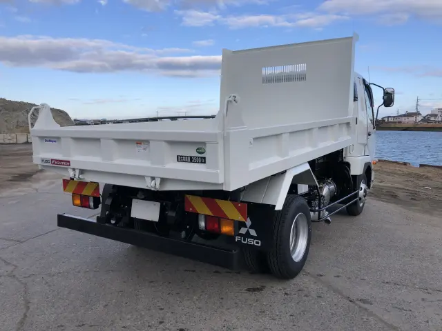 三菱 ファイター 2KG-FK62F(2WD)の写真4