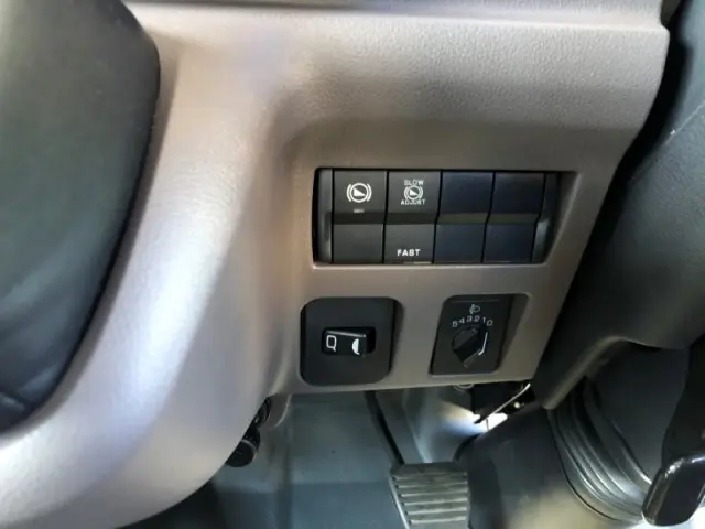 三菱 キャンター 2RG-FBA60の写真11