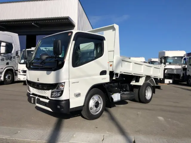 三菱 キャンター 2RG-FBA60の写真2