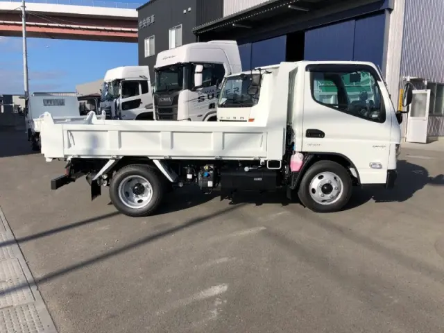 三菱 キャンター 2RG-FBA60の写真5