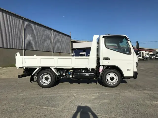 三菱 キャンター 2RG-FBA60の写真6