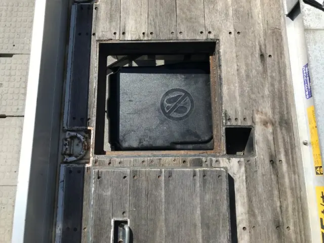 日野 プロフィア 2DG-FW1EHG(8x4)の写真37