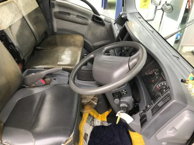 いすゞ エルフ PDG-NPR75Nの写真7