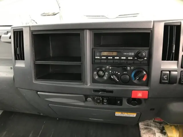 いすゞ エルフ PDG-NPR75Nの写真10