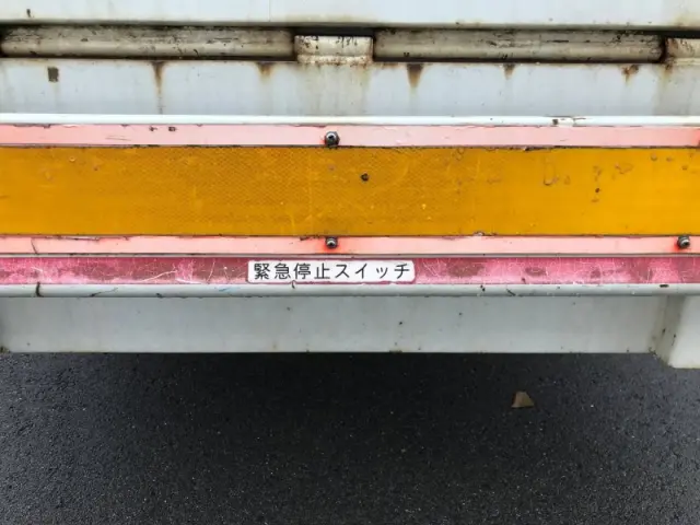 いすゞ エルフ PDG-NPR75Nの写真26