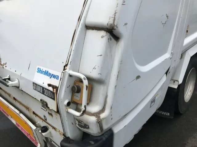 いすゞ エルフ PDG-NPR75Nの写真37