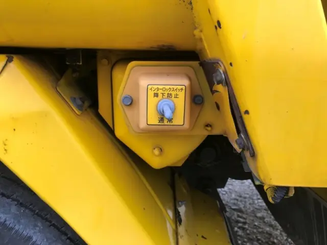 いすゞ エルフ TKG-NMR85AN(2WD)の写真20