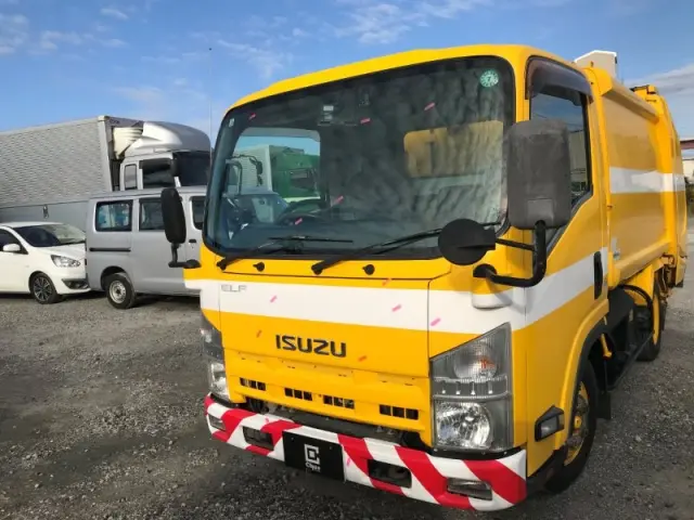 いすゞ エルフ TKG-NMR85AN(2WD)の写真26