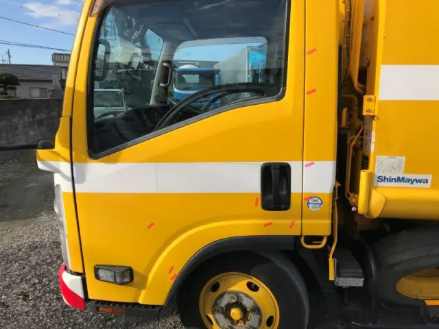 いすゞ エルフ TKG-NMR85AN(2WD)の写真27