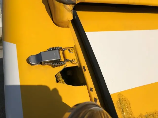 いすゞ エルフ TKG-NMR85AN(2WD)の写真40