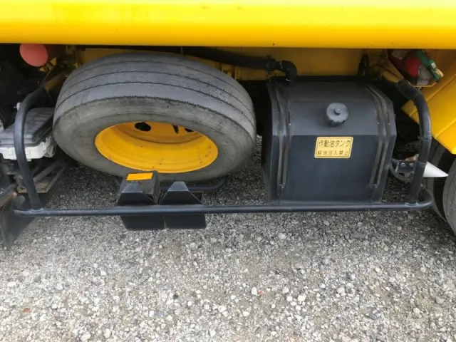 いすゞ エルフ TKG-NMR85AN(2WD)の写真45