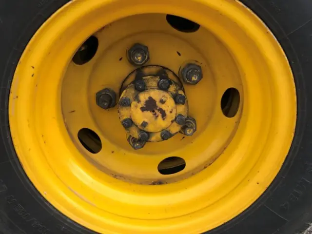 いすゞ エルフ TKG-NMR85AN(2WD)の写真47