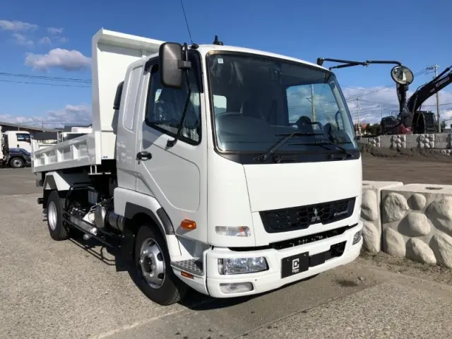 三菱 ファイター 2KG-FK62F(2WD)の写真1
