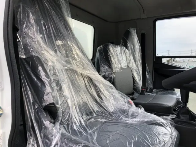 三菱 ファイター 2KG-FK62F(2WD)の写真9