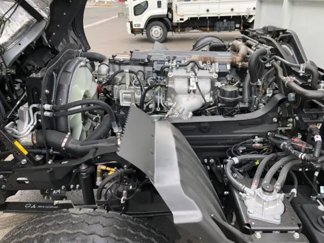 三菱 ファイター 2KG-FK62F(2WD)の写真17