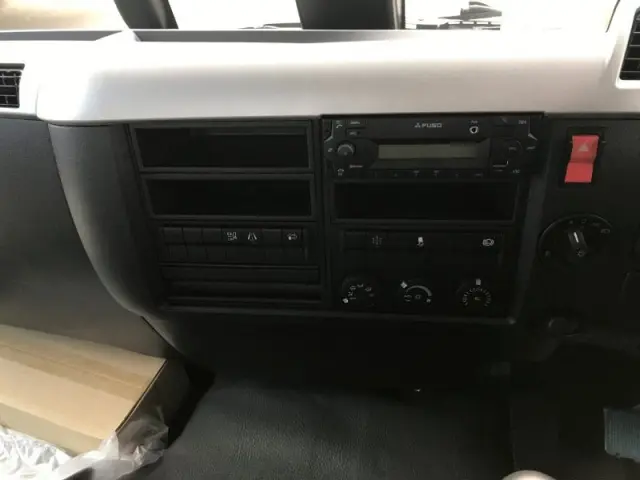 三菱 ファイター 2KG-FK62F(2WD)の写真12