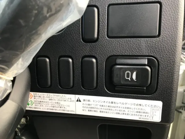 三菱 ファイター 2KG-FK62F(2WD)の写真14