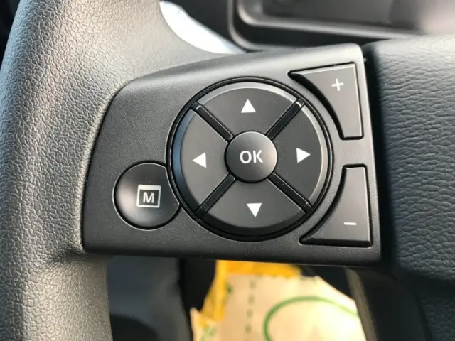 三菱 ファイター 2KG-FK62F(2WD)の写真15