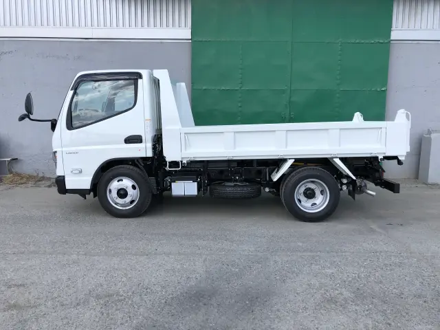 三菱 キャンター 2RG-FBA60(2WD)の写真6