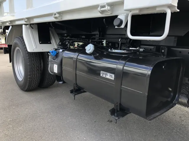 三菱 キャンター 2RG-FBA60(2WD)の写真27