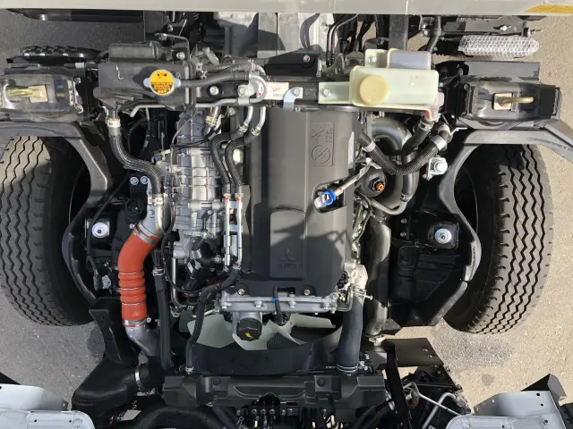 三菱 キャンター 2RG-FBA60(2WD)の写真30