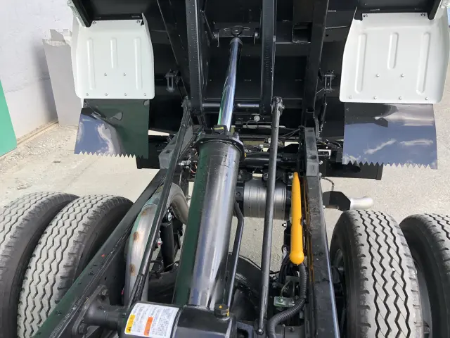 三菱 キャンター 2RG-FBA60(2WD)の写真33