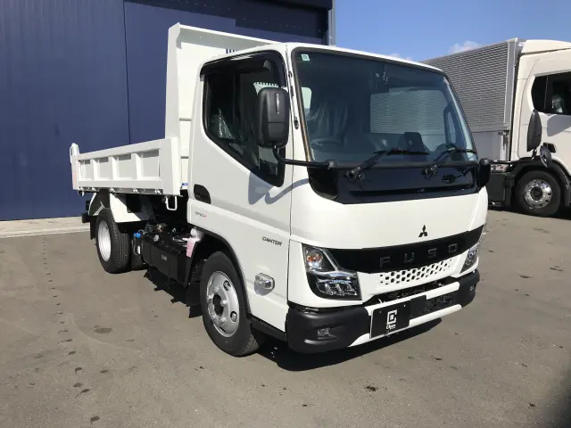 三菱 キャンター 2RG-FBA60(2WD)の写真1
