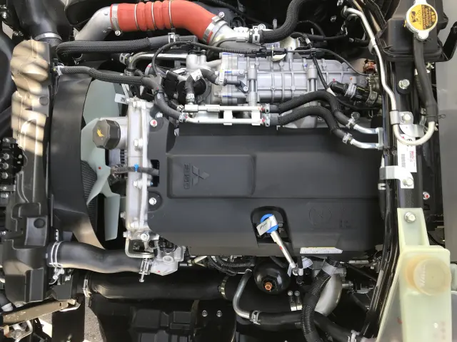 三菱 キャンター 2RG-FBA60(2WD)の写真18