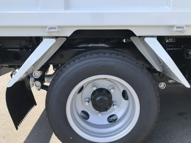三菱 キャンター 2RG-FBA60(2WD)の写真31