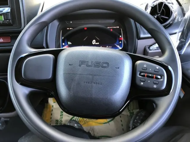 三菱 キャンター 2RG-FBA60の写真10