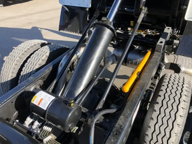 三菱 キャンター 2RG-FBA60の写真21