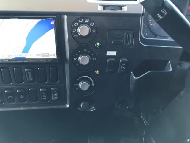 三菱 ファイター 2KG-FK71F(2WD)の写真11