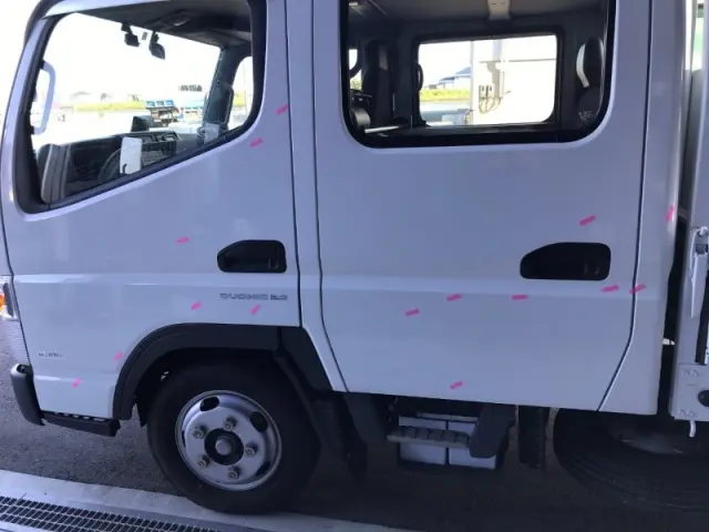 三菱 キャンター 2RG-FBA20(2WD)の写真39