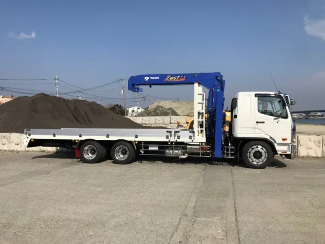 三菱 ファイター 2DG-FQ62F(6x4)の写真5