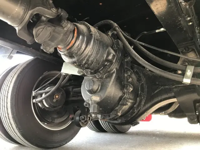 三菱 ファイター 2DG-FQ62F(6x4)の写真19